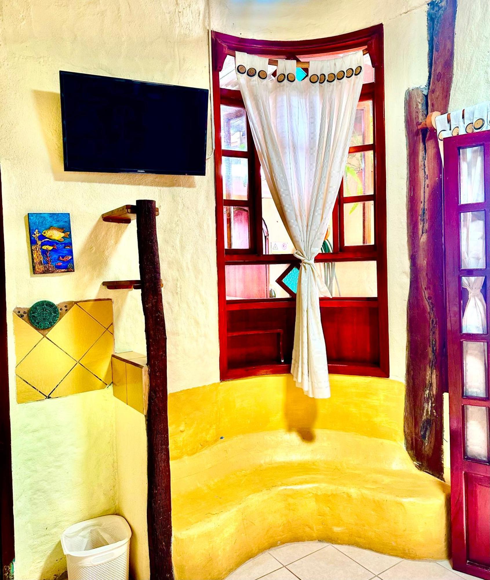 Casa Del Lago Lodging House Пуерто Айора Екстериор снимка